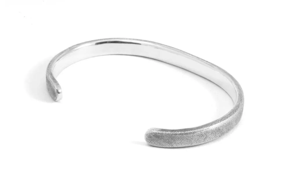 #047 - Bangle Raw