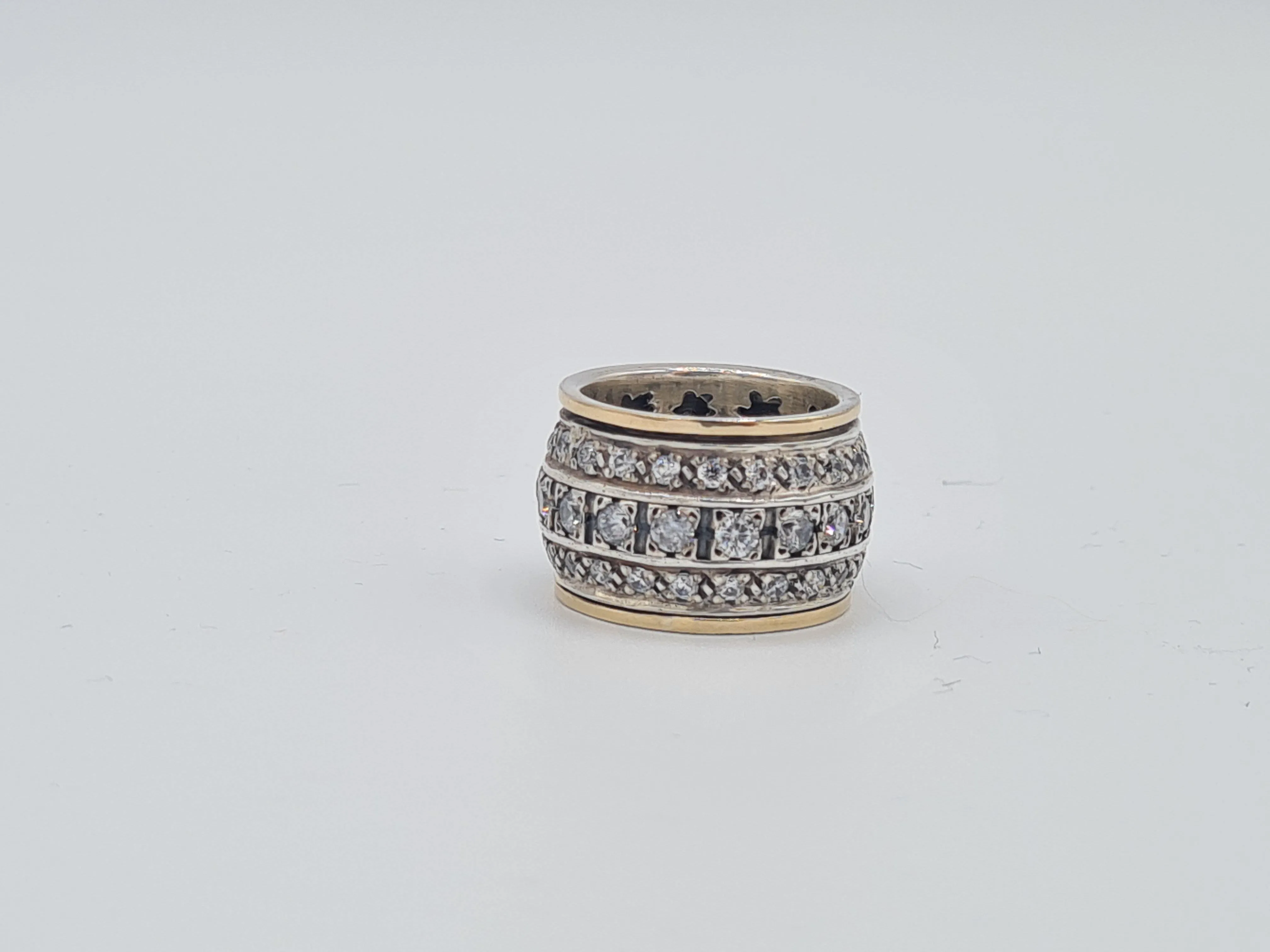 9ct Gold and Silver Wide Spinning Ring with Cubic Zirconia Stones