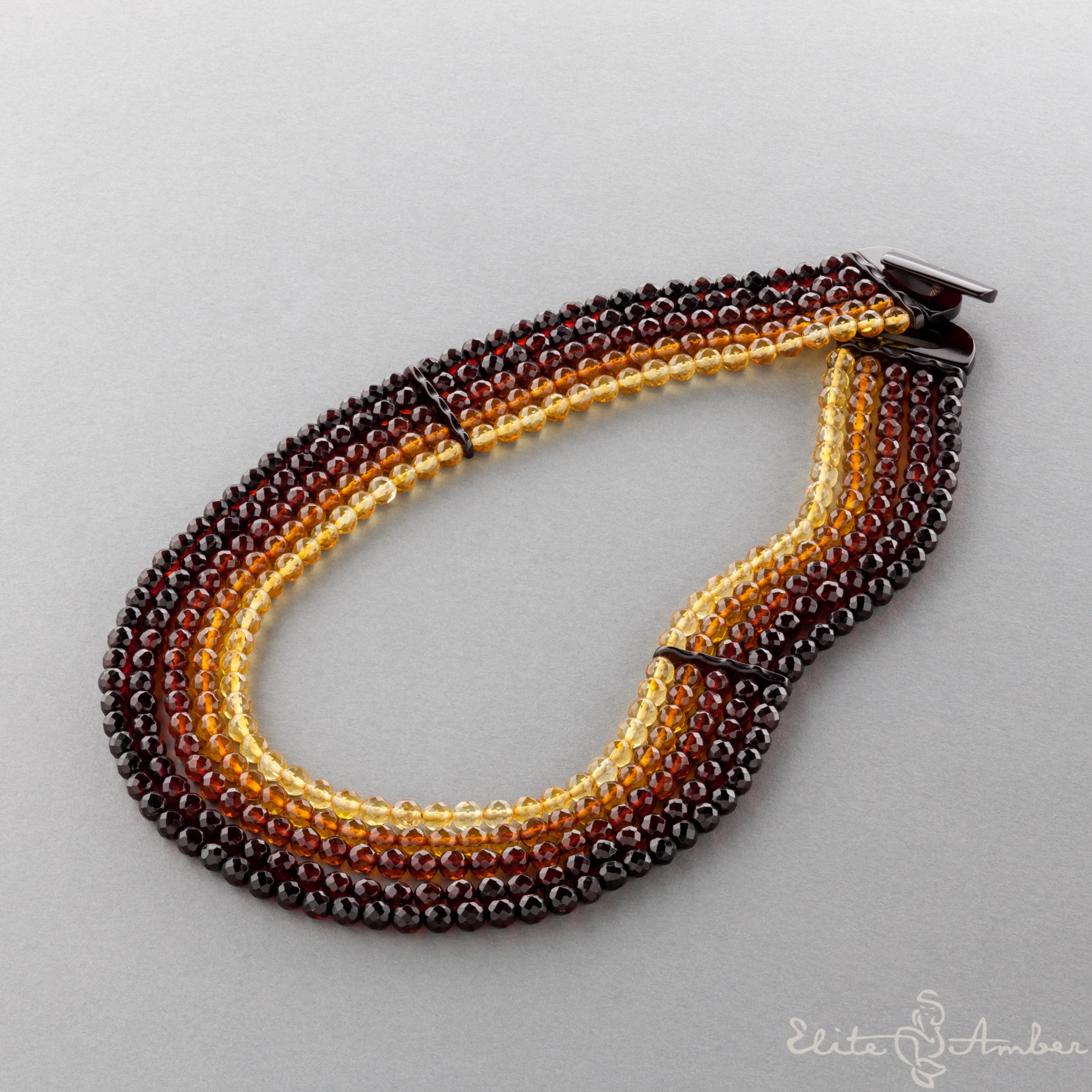 Amber necklace "Queen aurora"