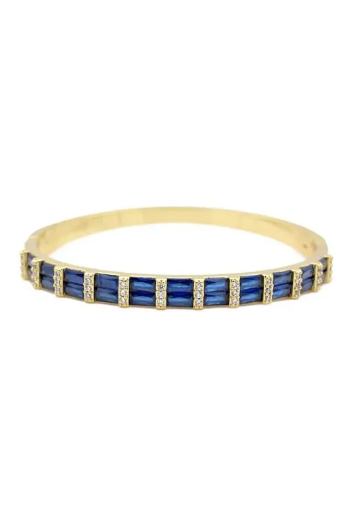 Baguette Bangle in Gold