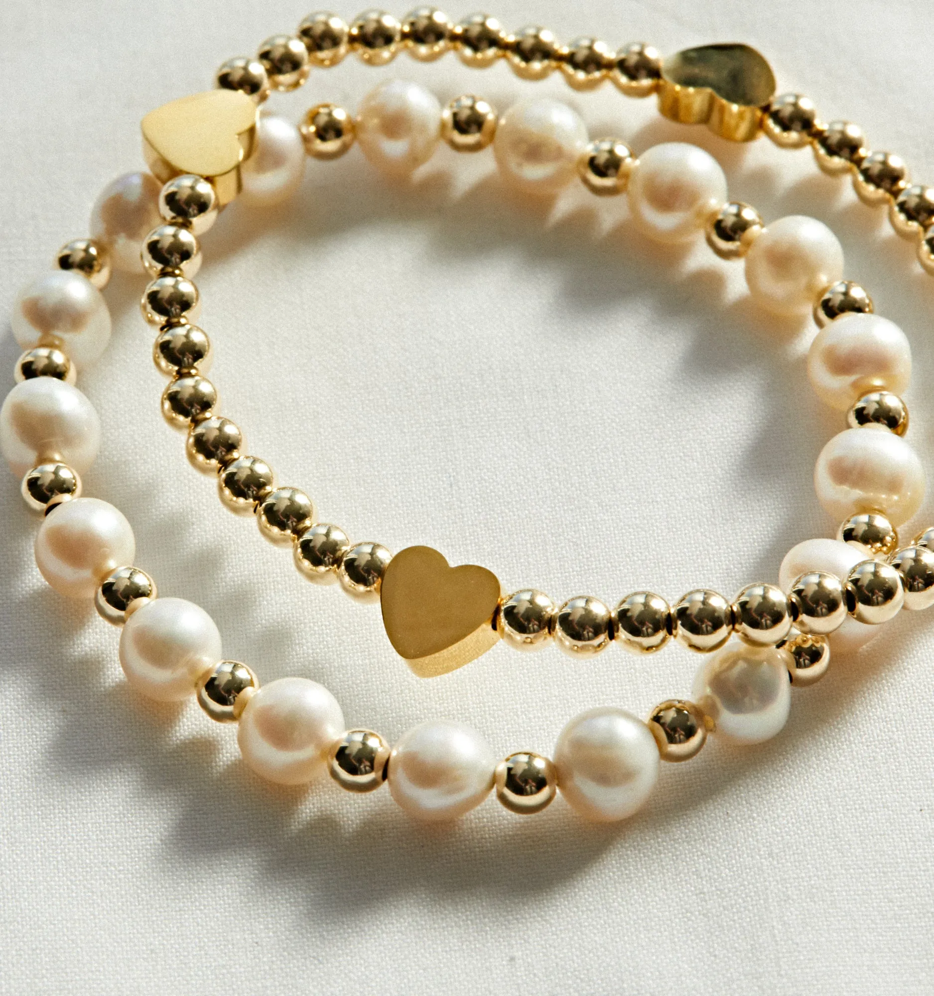Ball Bracelet With Pearls