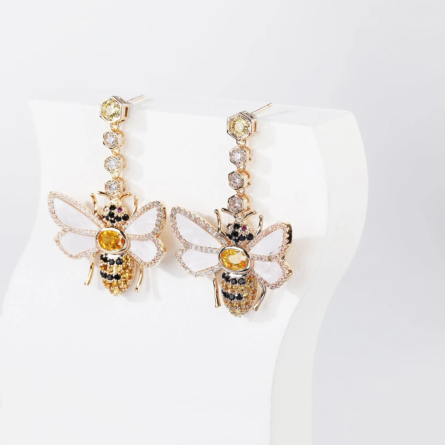 Bee CZ Dangle Earring for Women Girl Birthday Party Jewelry CE11771