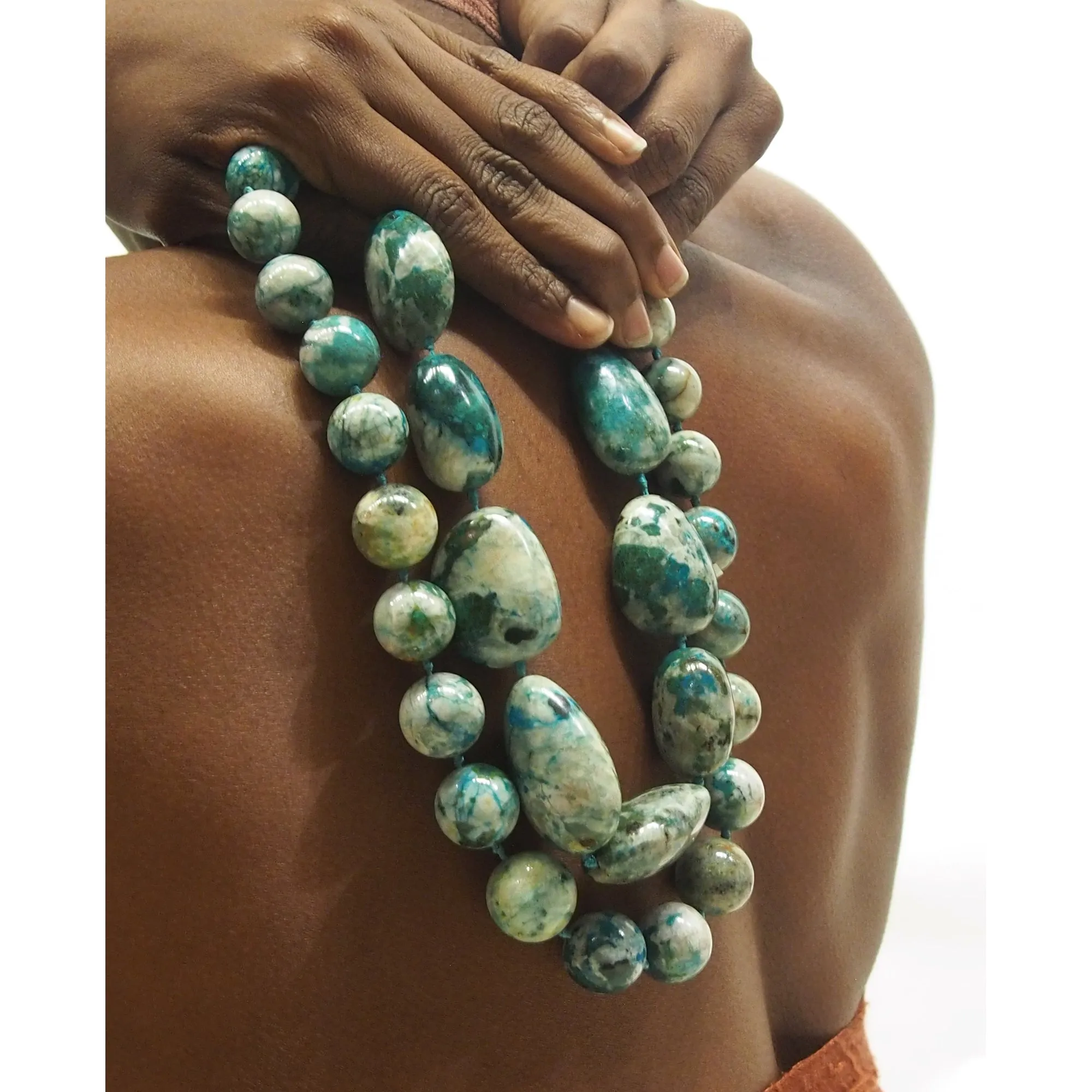 Chrysocolla Smooth Fine Round & Graduated Nugget Strand