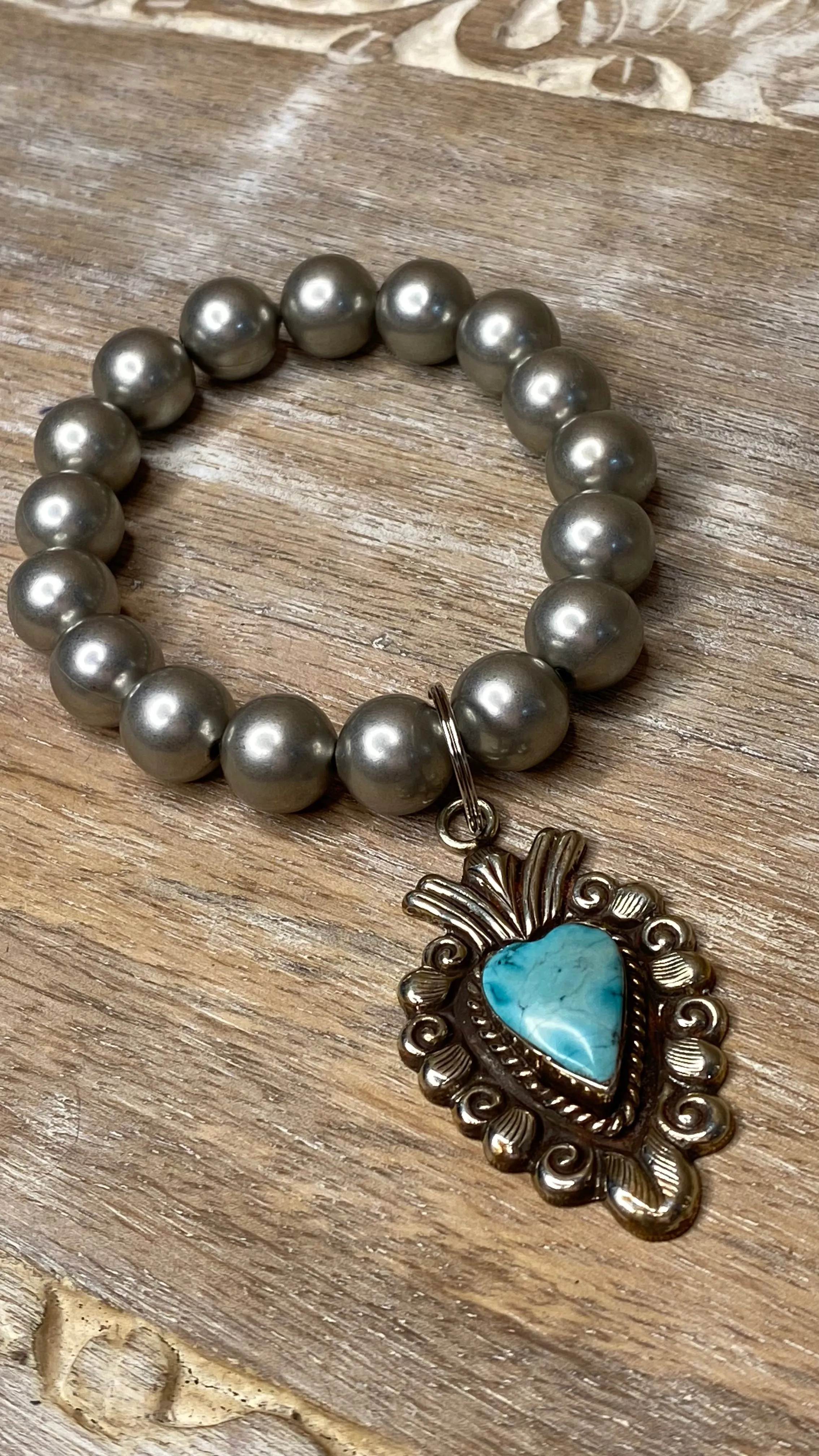 Crysophase Heart Bracelet