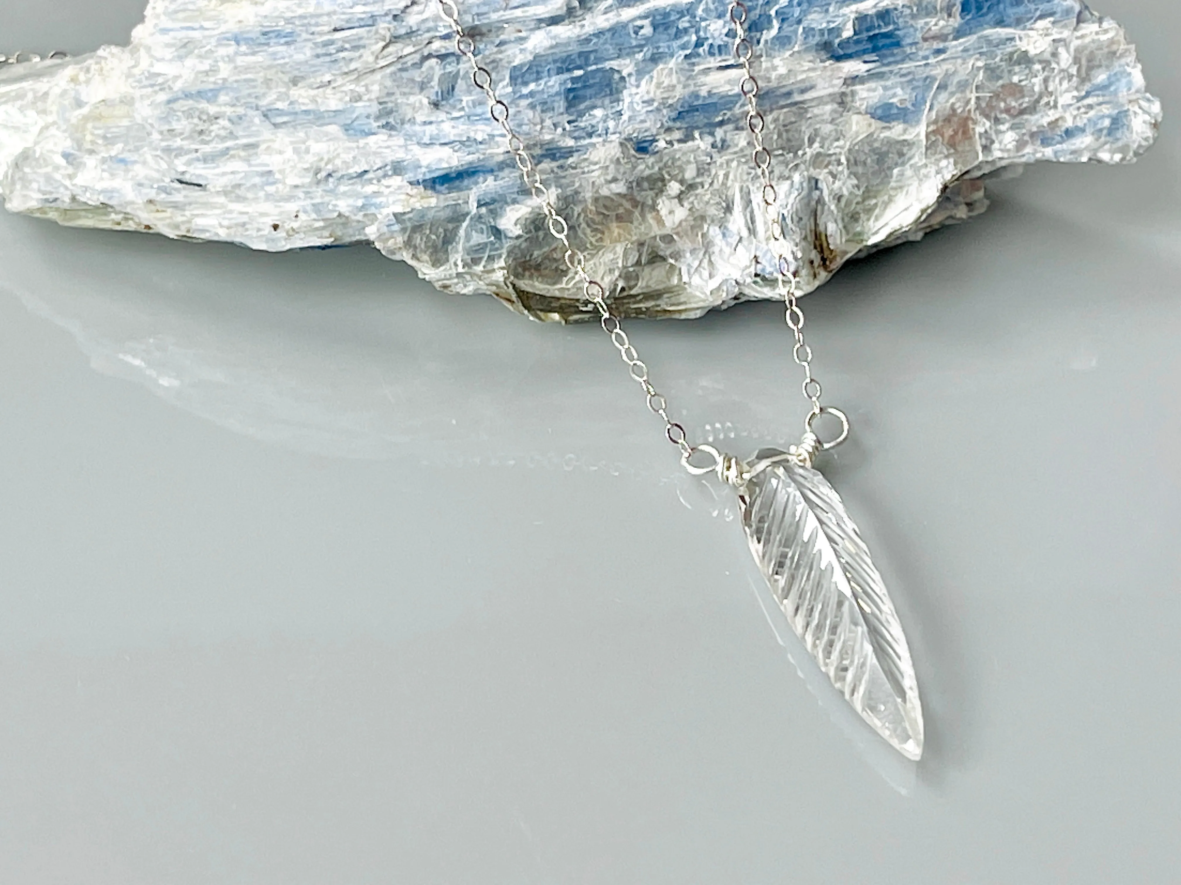 Elegant Silver Marquis Quartz Feather necklace