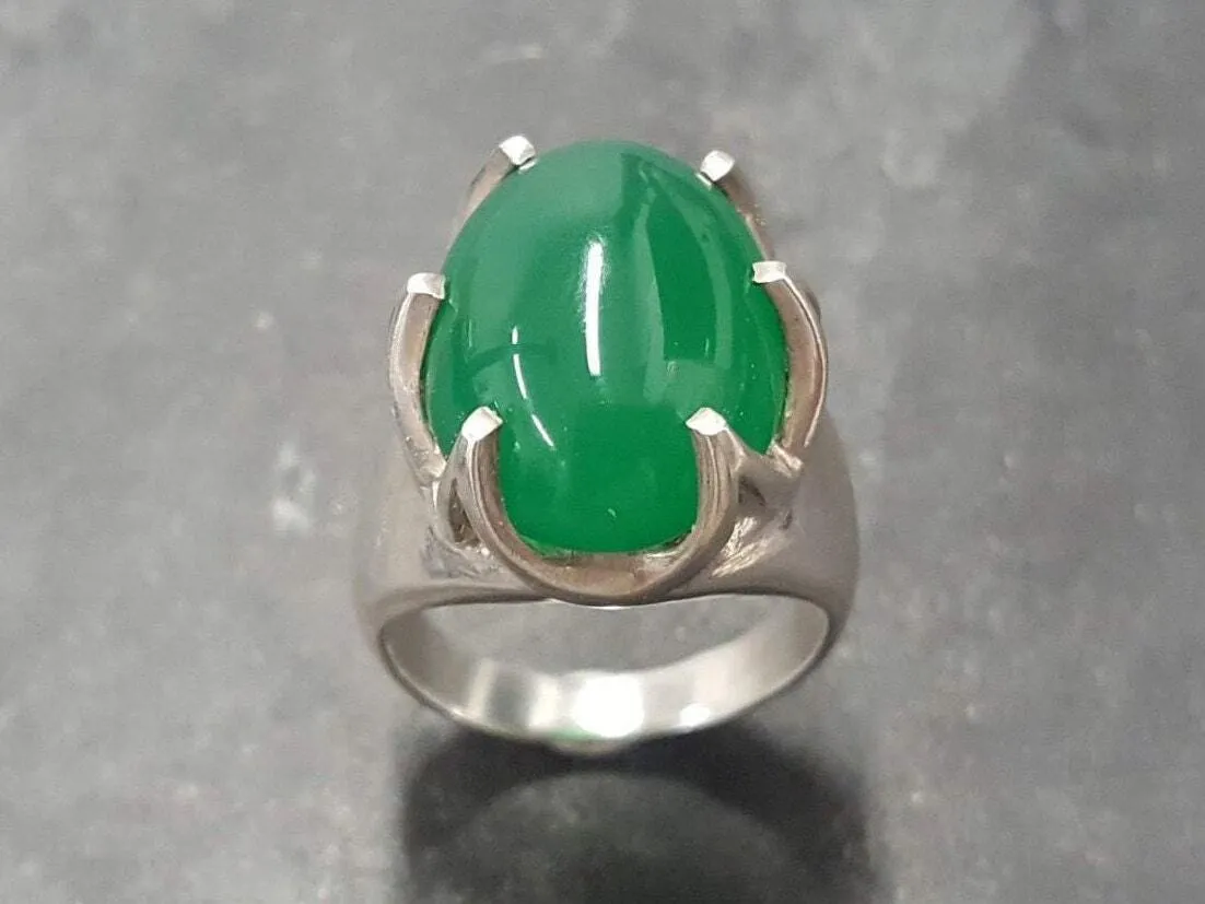 Emerald Statement Ring - Green Oval Ring - Vintage Emerald Ring