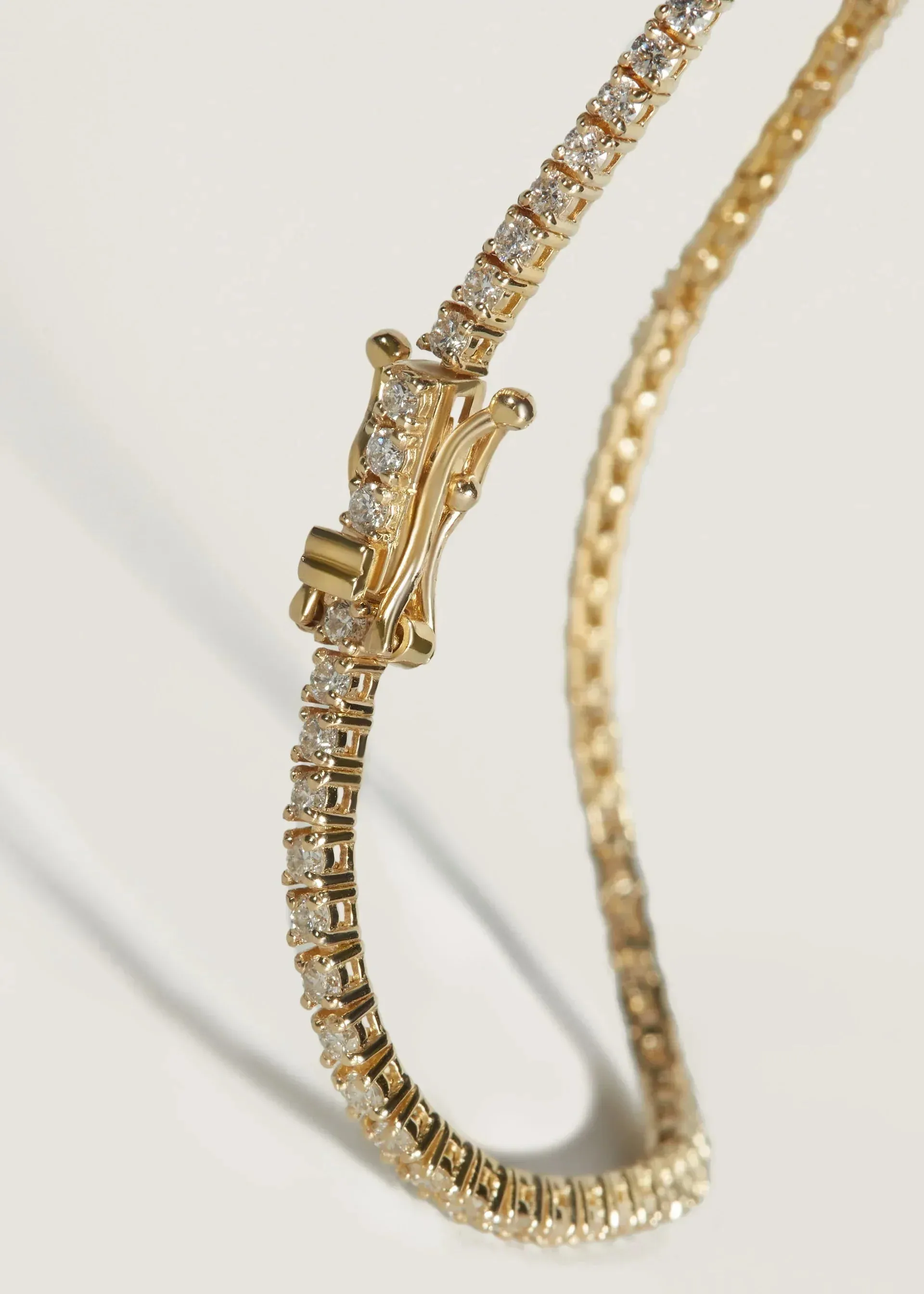 Genoveva 5MM 4 Prong Round Moissanite Tennis Bracelet