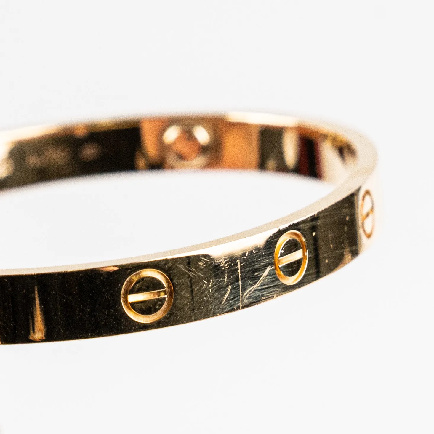 Hold BCCartier Love Bracelet Size 17 Yellow Gold