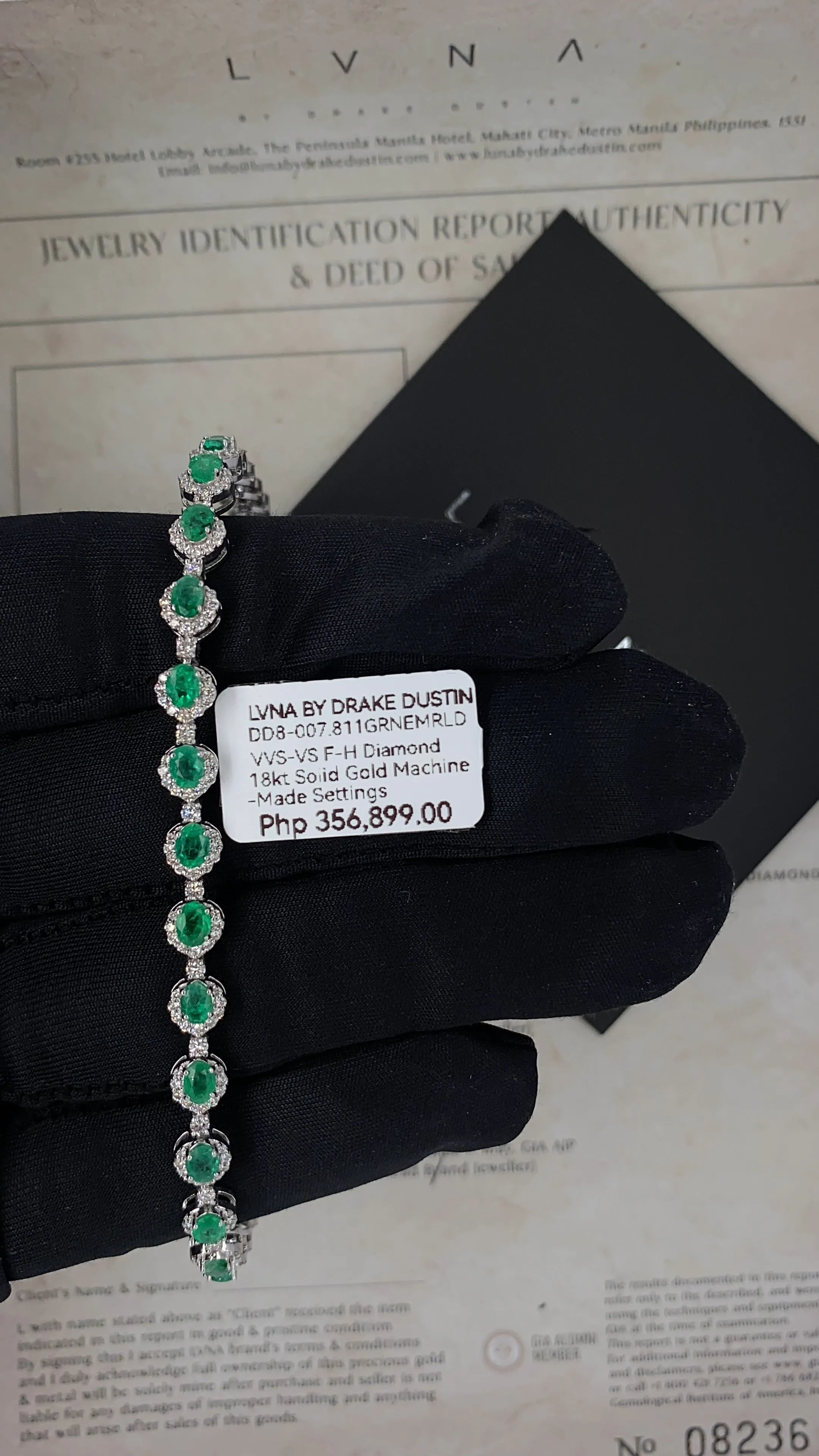 LVNA Signatures™️ Green Colombian Gemstones Diamond Bracelet 18kt