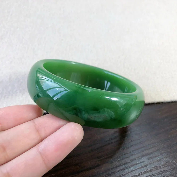 Natural Jade Bangle Nephrite Bangle Internal Diameter 59.3mm NBE003