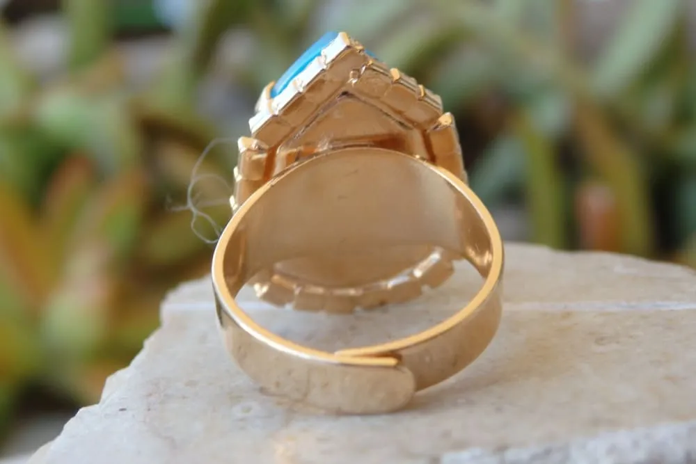 Pear shaped ring