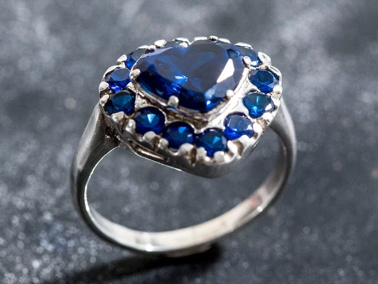 Sapphire Heart Ring - Blue Statement Ring, Vintage Promise Ring