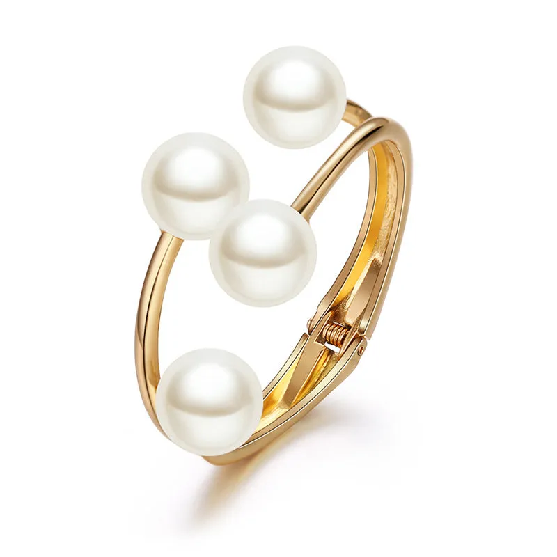 Sisslia Elegant Statement Pearl Gift Bracelet Women Fashion Alloy Cuff Bangle Irregular Semi-Opening Pearl Jewelry Bracelet