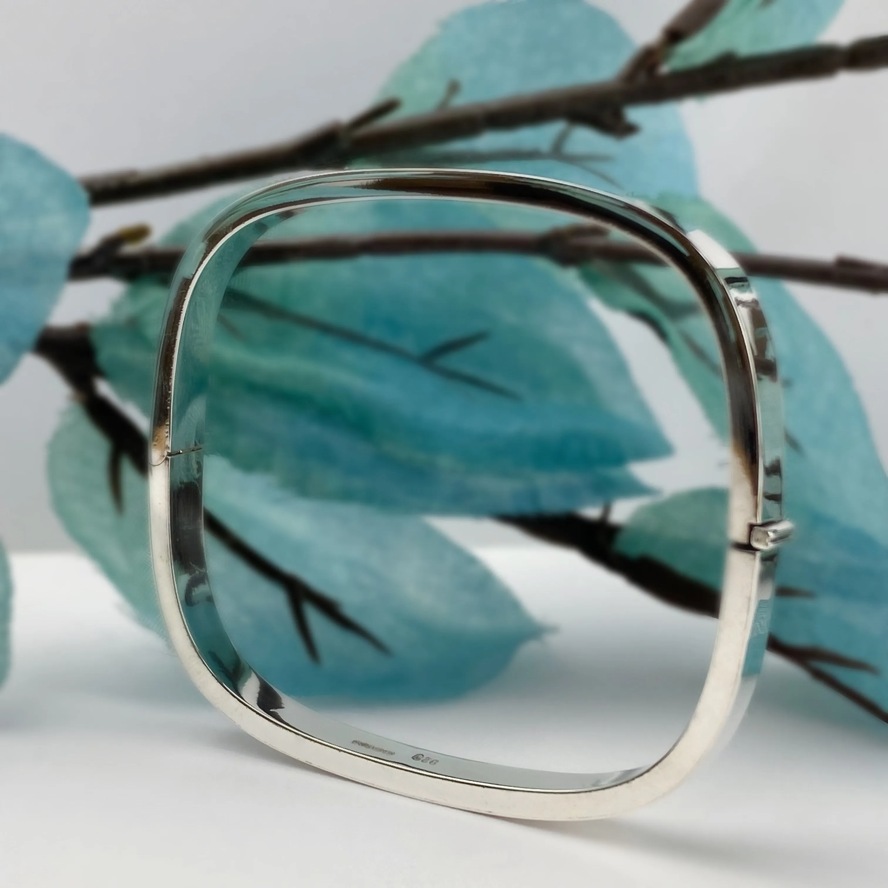 Times Square Bangle - VBGL218