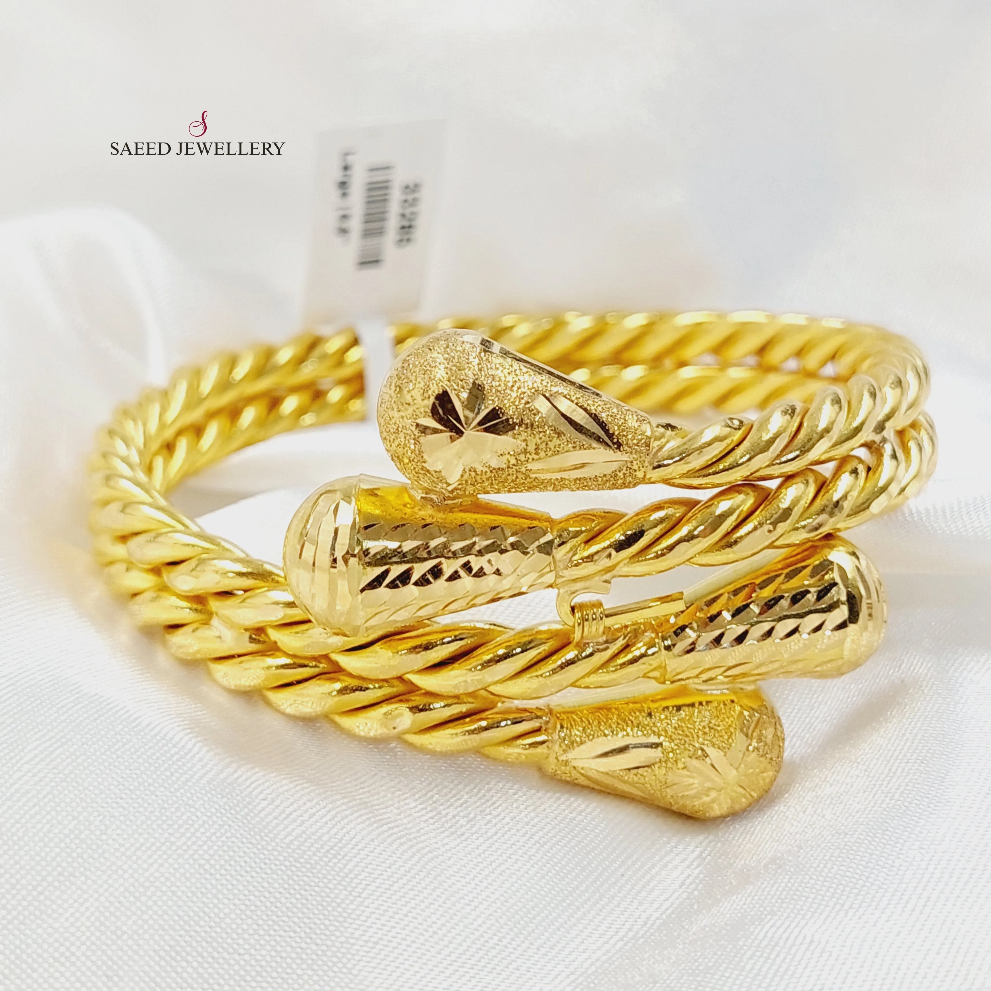 Two Ranges pears Bangle Bracelet