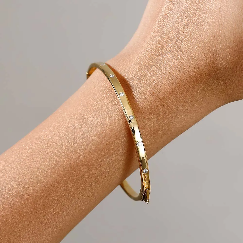 Versa Lab Grown Diamond Bangle