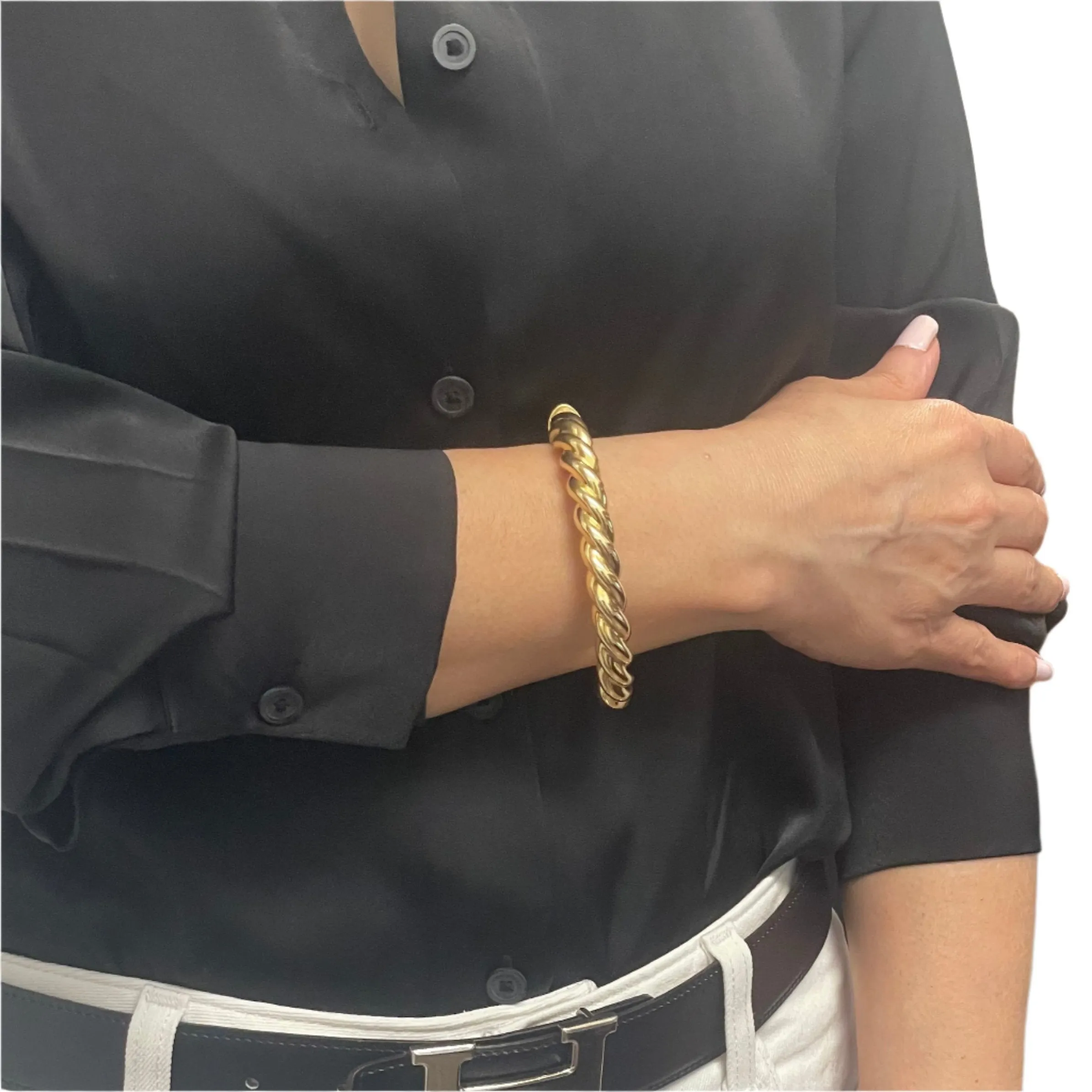 Vintage 18K Yellow Gold Rope Style Hinged Bangle Bracelet